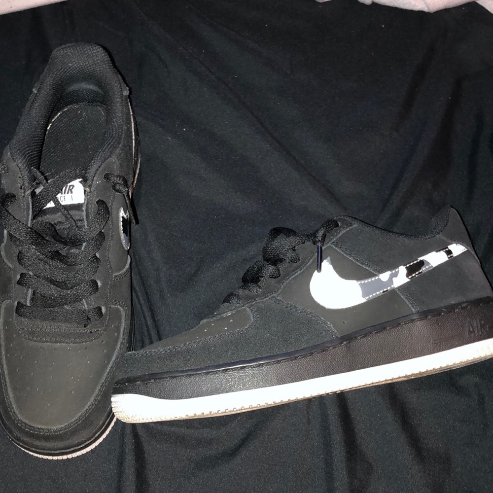 Af1’s